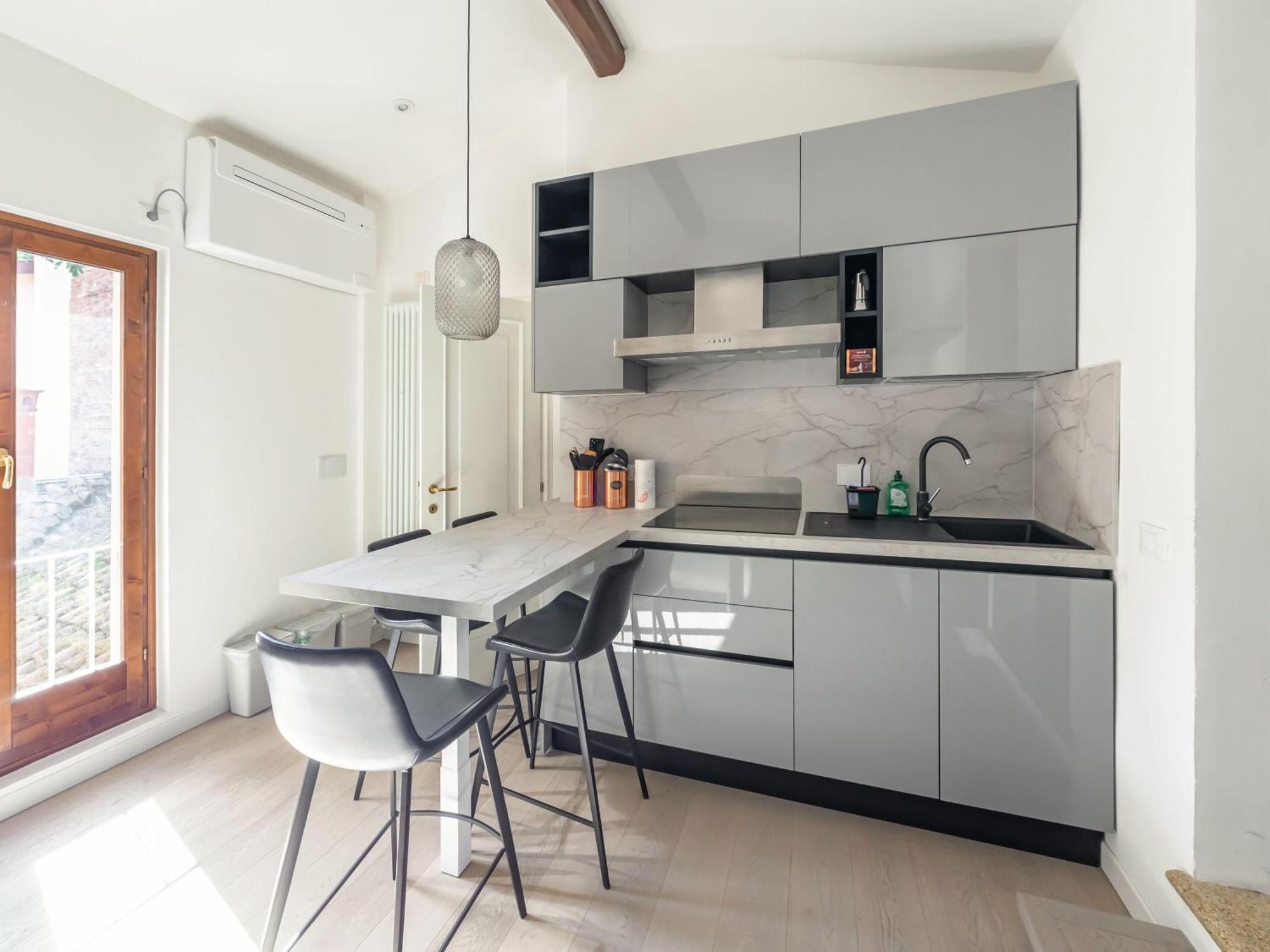 Casa Picta Apartment Болоня Екстериор снимка