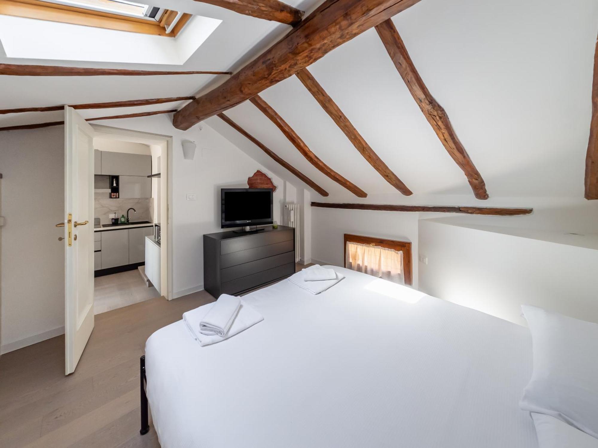 Casa Picta Apartment Болоня Екстериор снимка